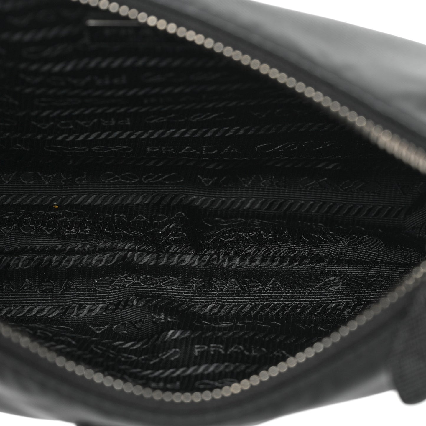 Nylon Re-Edition 2005 Shoulder Bag Black