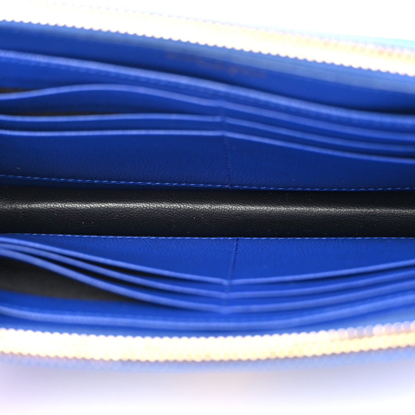 Grain De Poudre Matelasse Chevron Monogram Double Zip Wallet Blue Majorelle