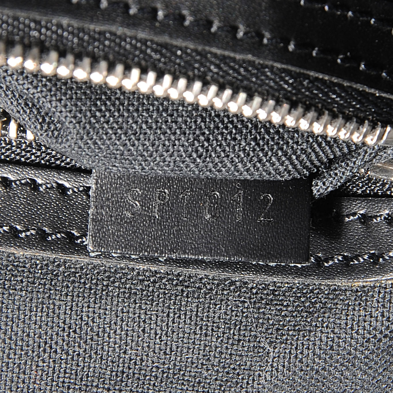 Taiga Taimyr Messenger Bag