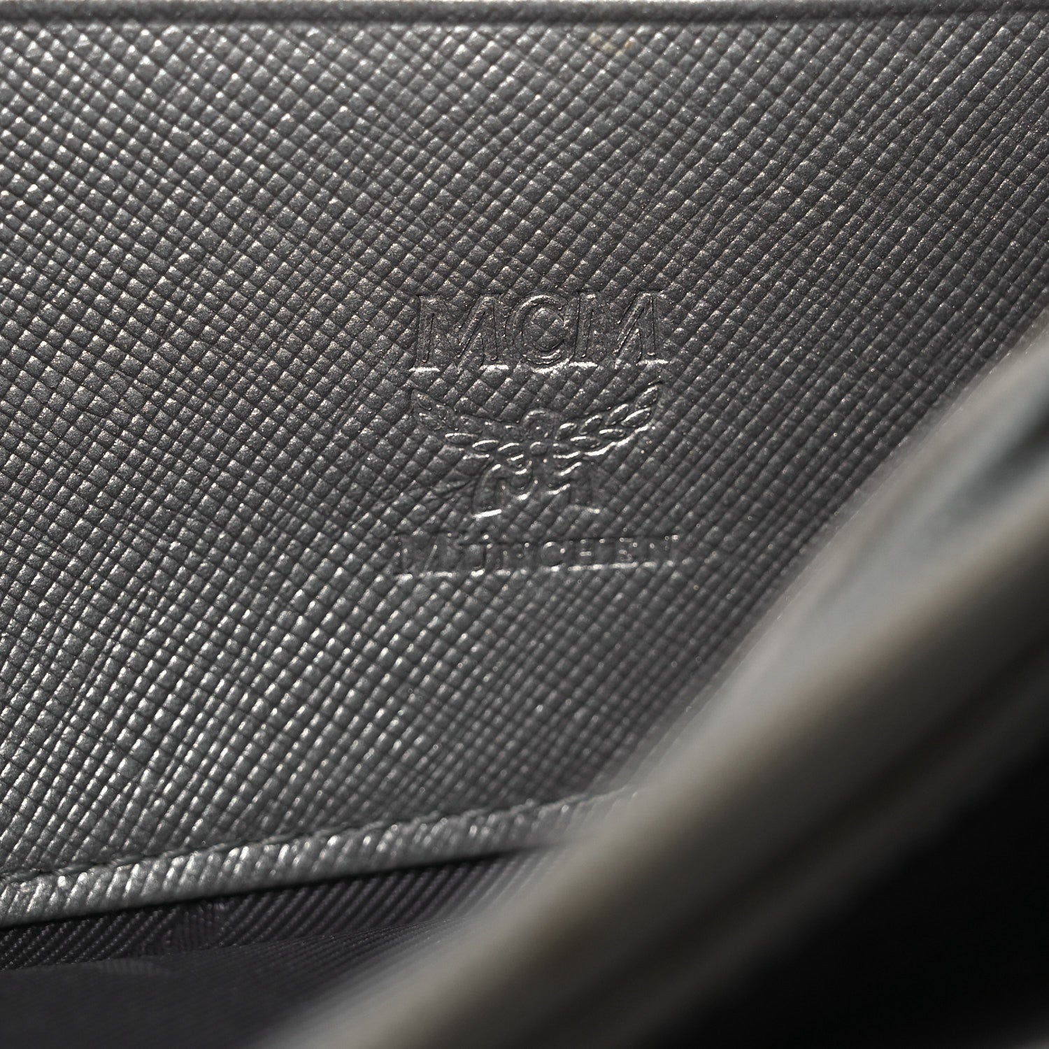 MCM Visetos Large Zip Around Wallet Black 6 of 13