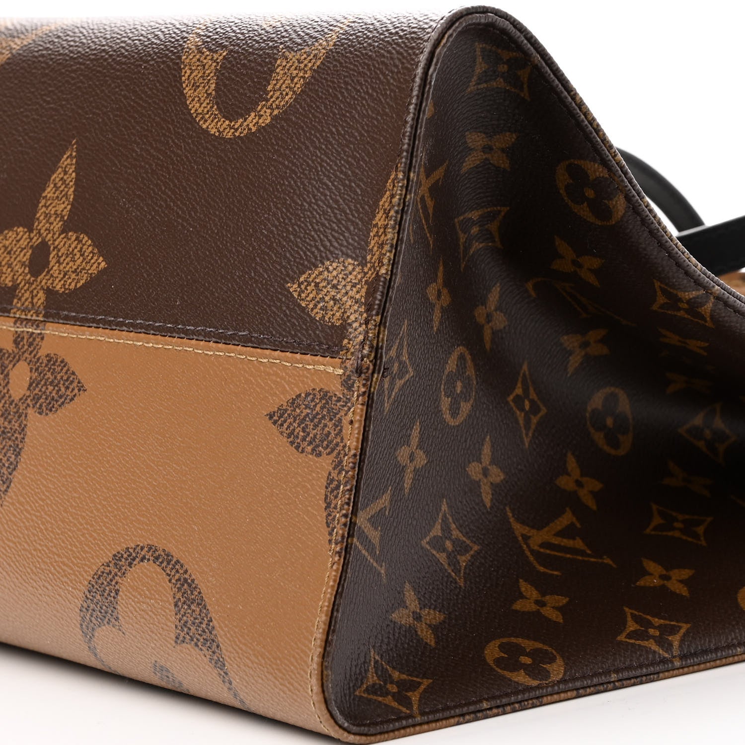 Louis Vuitton Reverse Monogram Giant Onthego GM 9 of 14