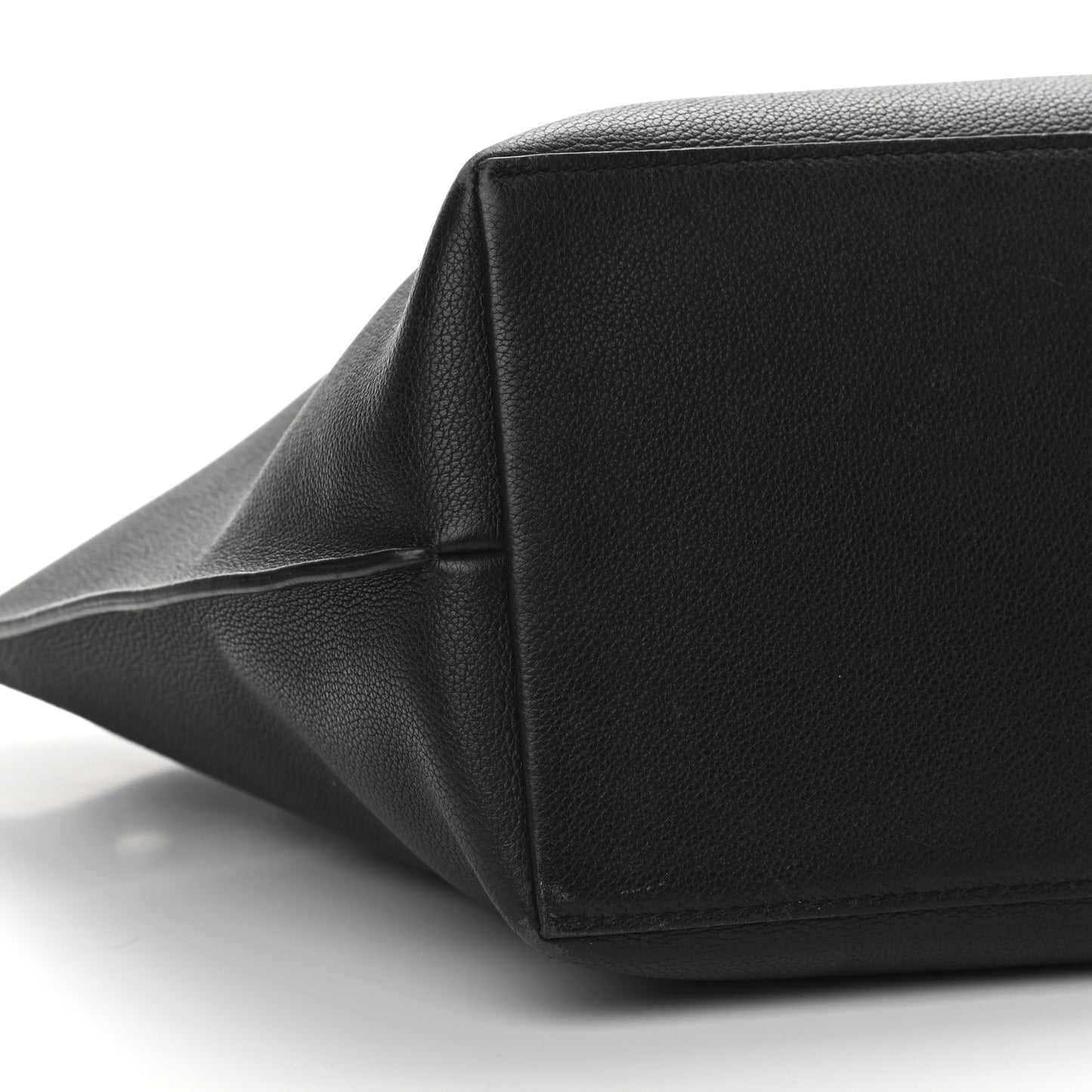 Calfskin Lockme Go Tote Black