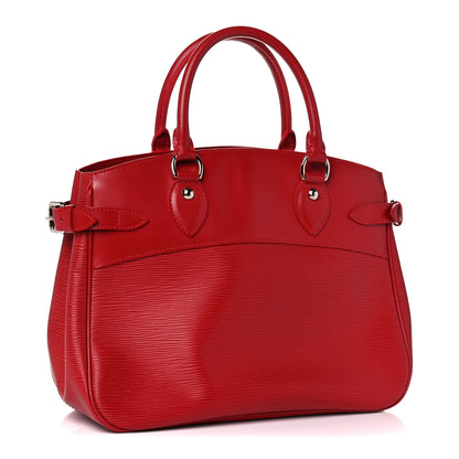 Louis Vuitton Epi Passy GM Rouge 3 of 9