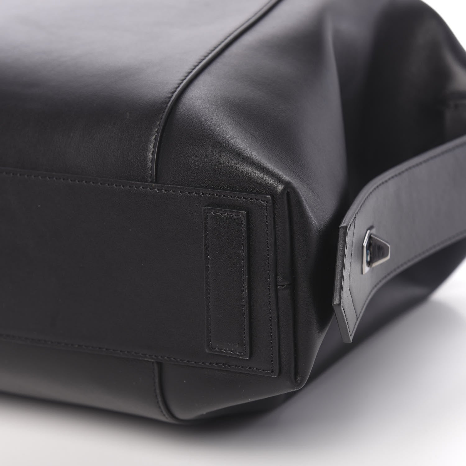 Givenchy Smooth Calfskin Medium Soft Antigona Black 11 of 11