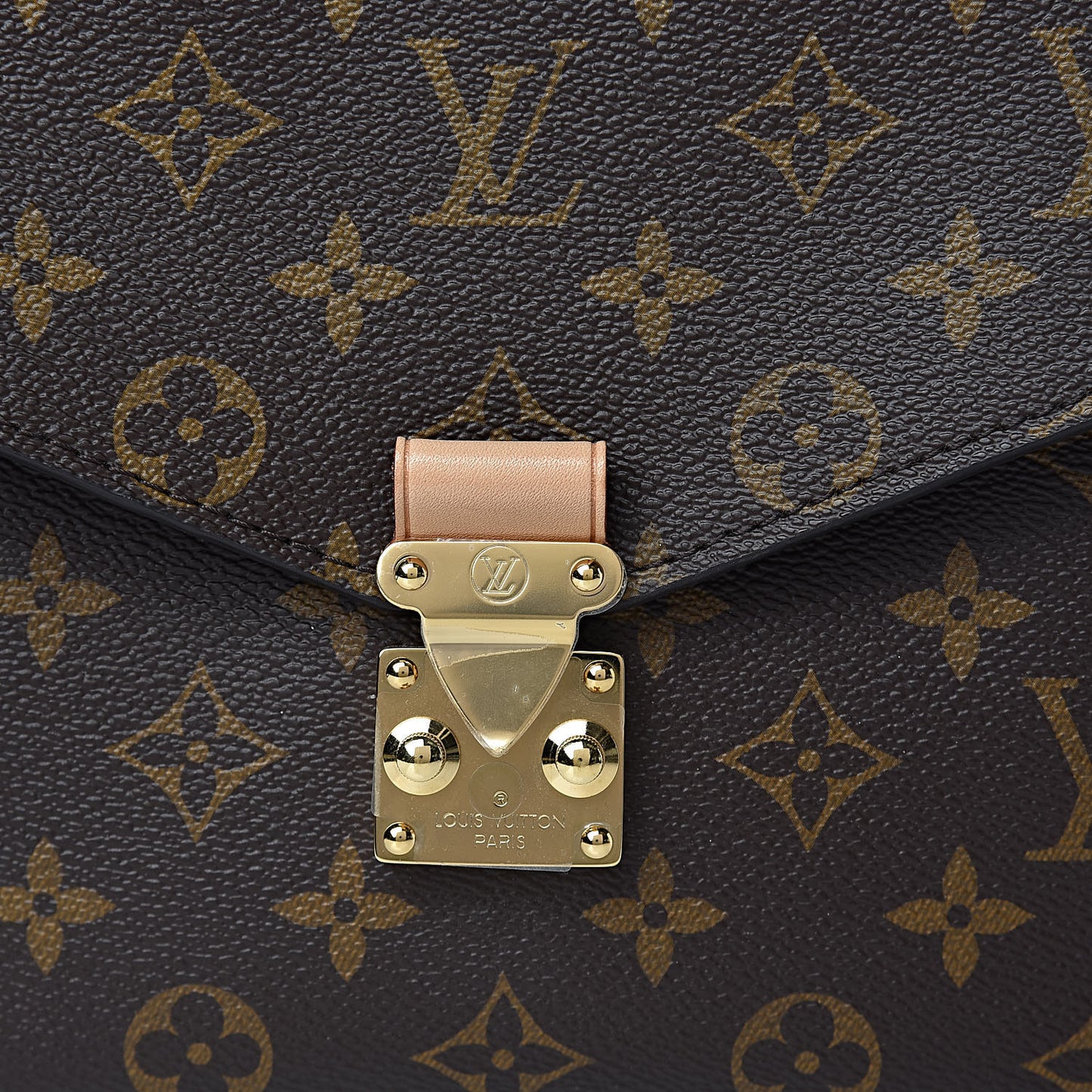 Monogram Pochette Metis