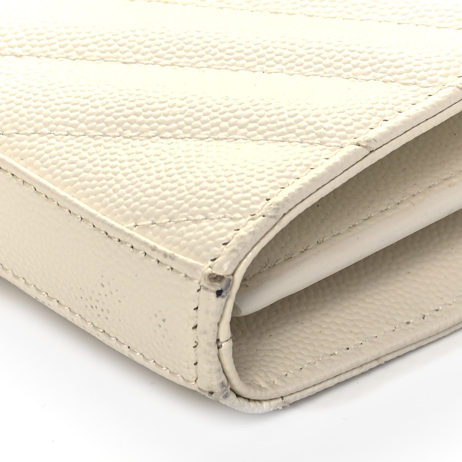 Saint Laurent Grain De Poudre Matelasse Chevron Monogram Chain Wallet Porcellana 7 of 7