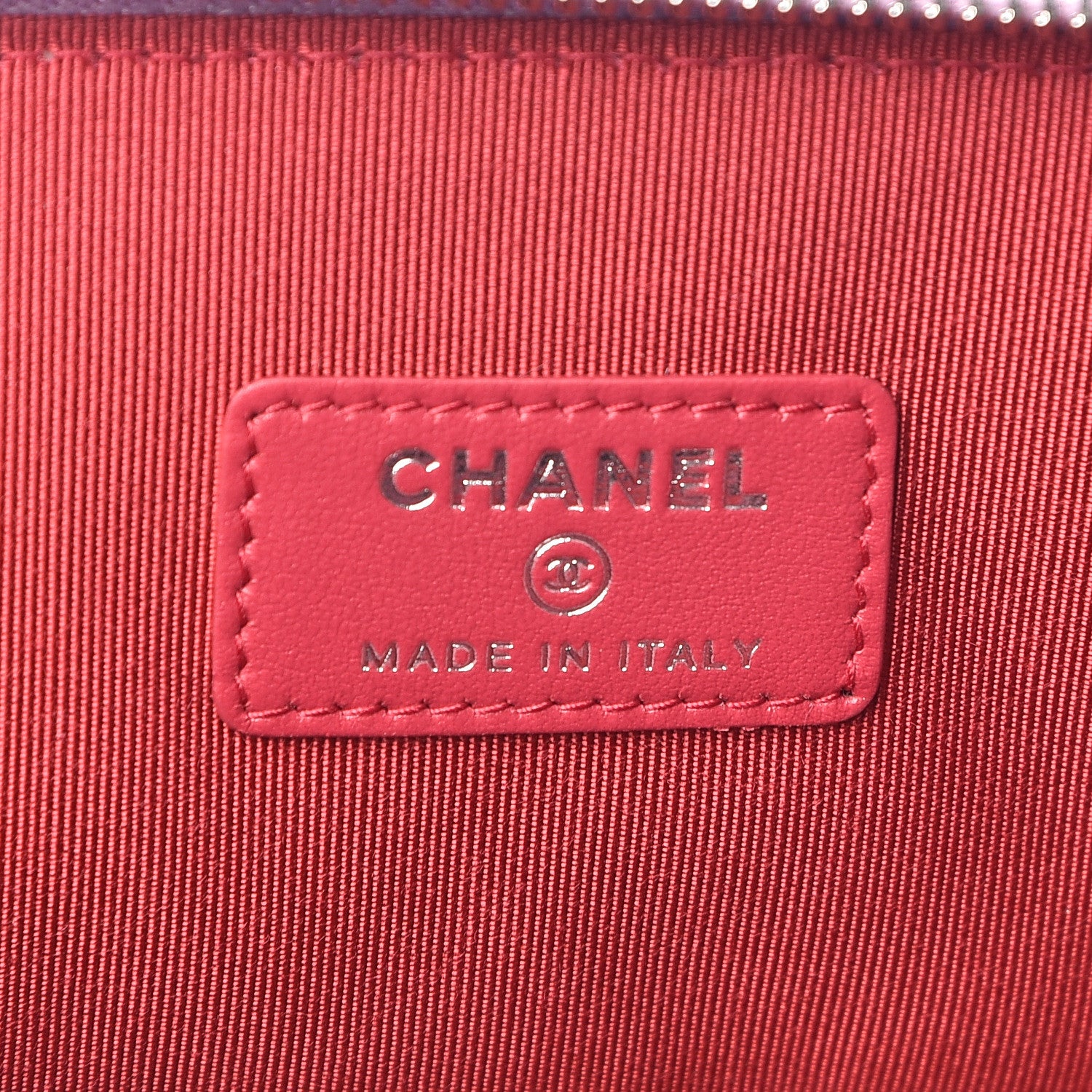 Chanel Iridescent Lambskin Quilted Large Gabrielle Cosmetic Case Light Purple 6 of 10