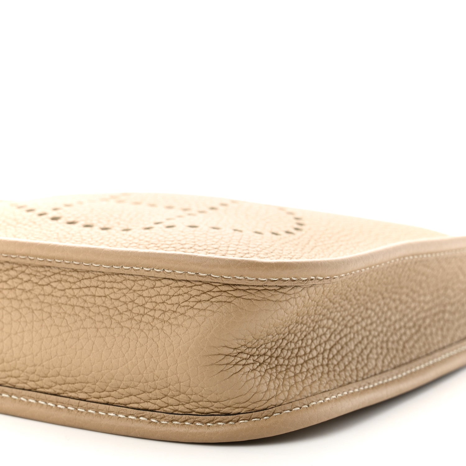 Hermes Taurillon Clemence Amazone Evelyne TPM Trench Craie 10 of 10