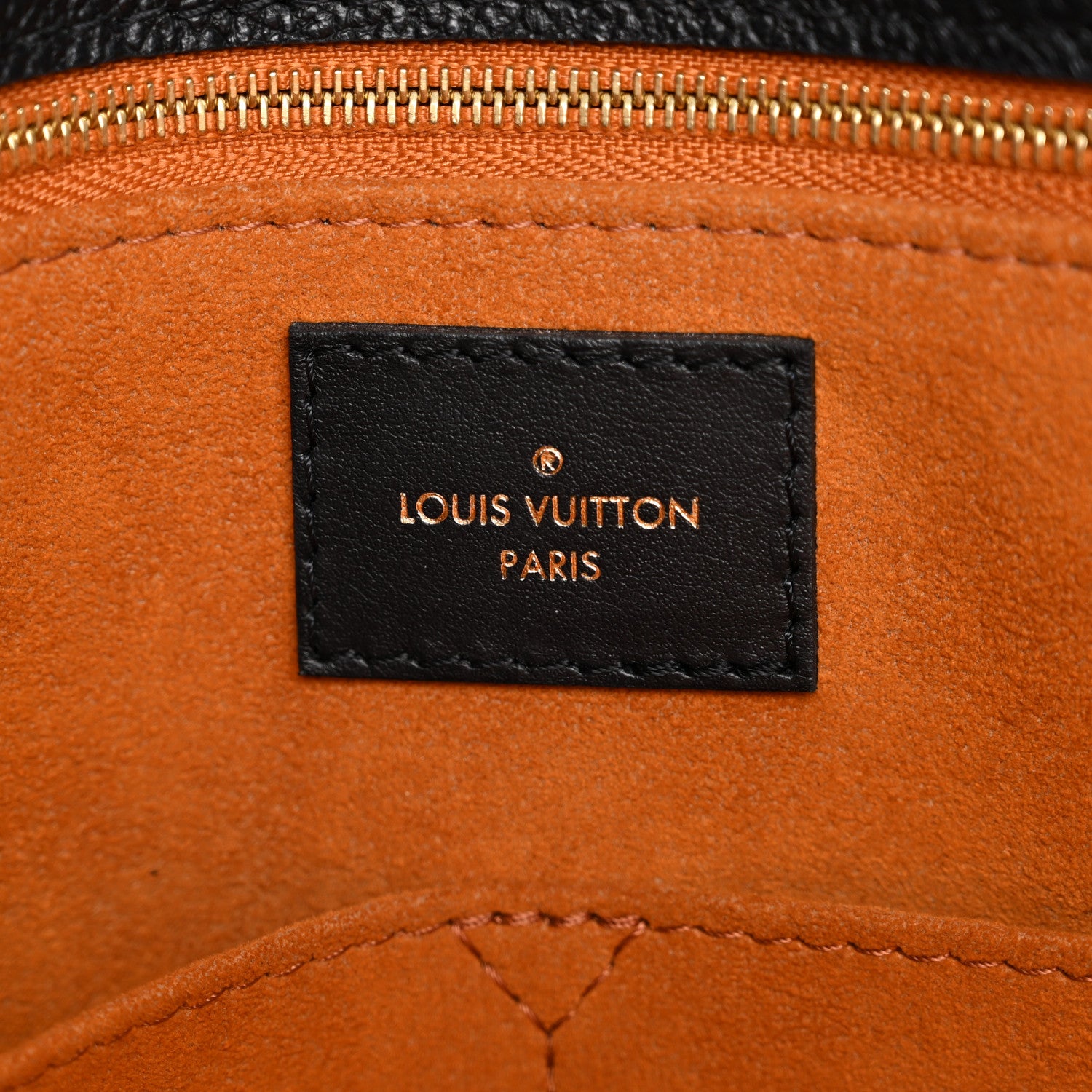 Louis Vuitton Empreinte Monogram Giant Onthego MM Black 6 of 10