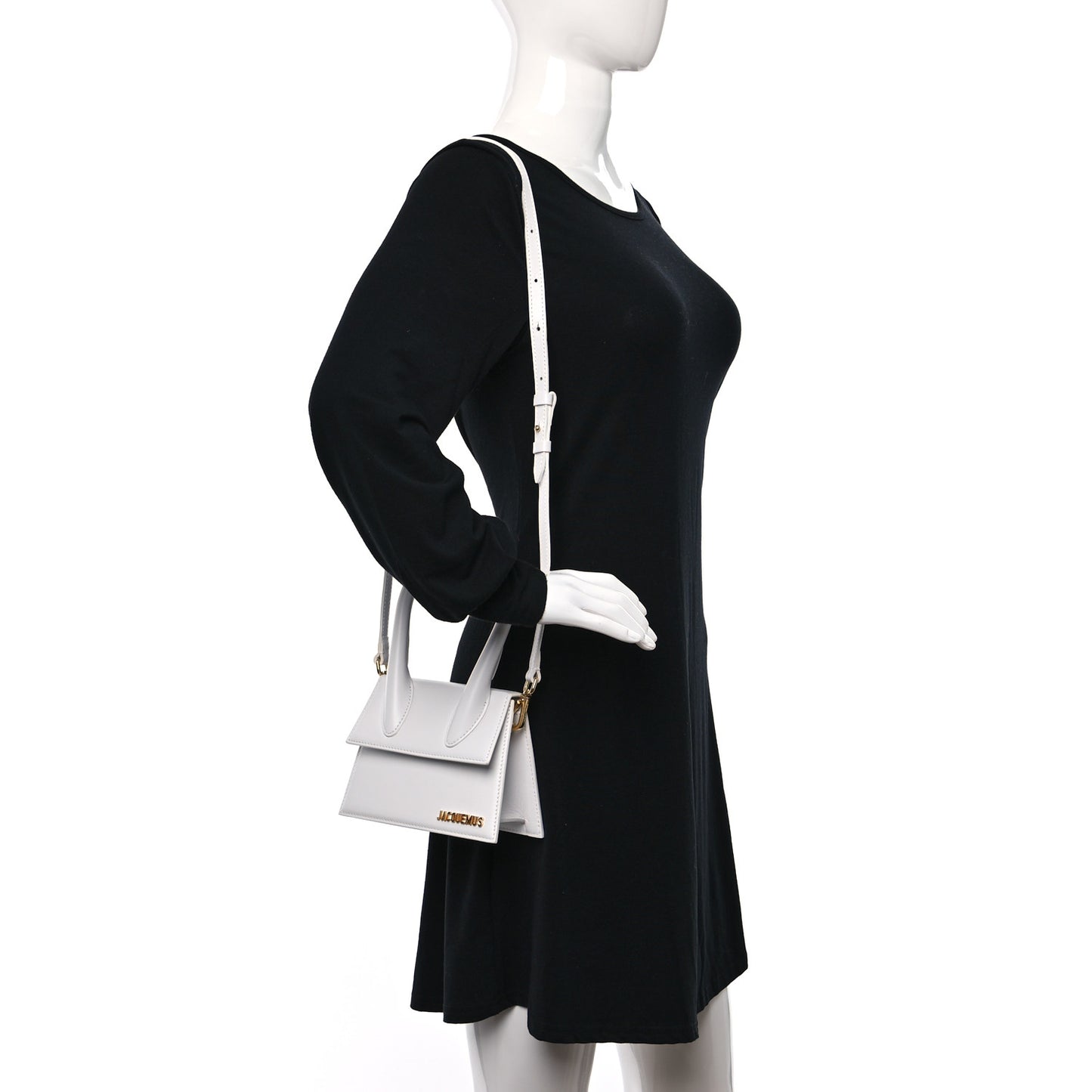 Smooth Calfskin Le Chiquito Moyen White