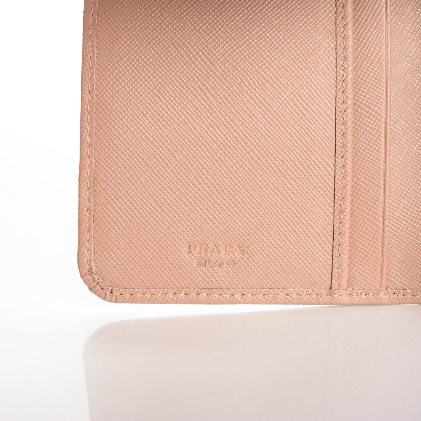 Saffiano Metal Compact Wallet Cammeo