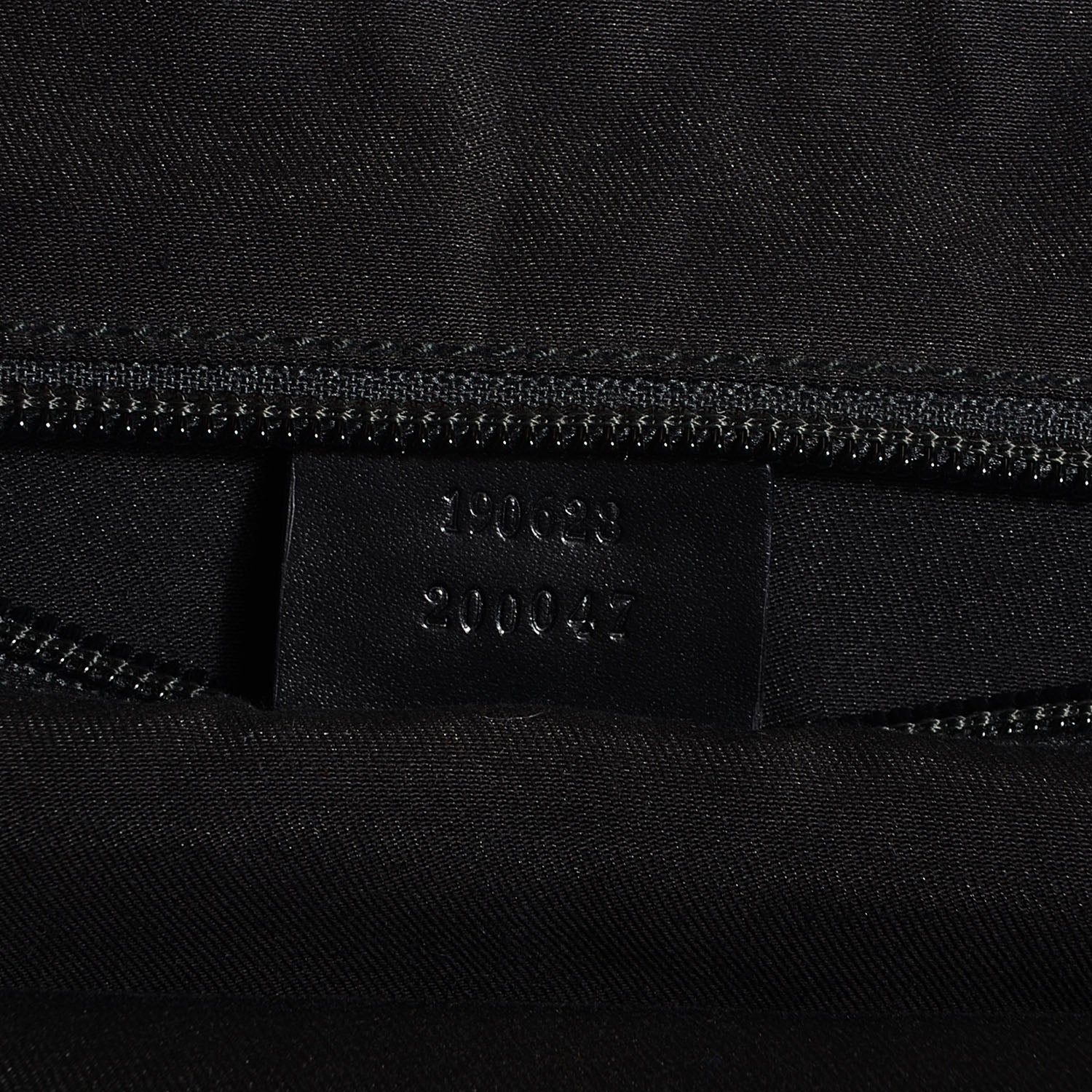 Gucci Denim Monogram Flat Messenger Bag Black 7 of 7