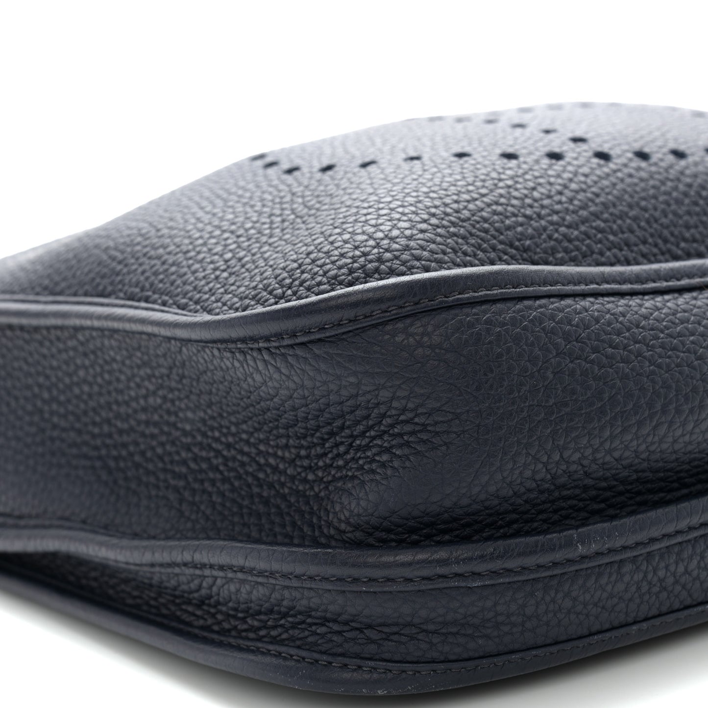 Taurillon Clemence Evelyne III PM Bleu Nuit