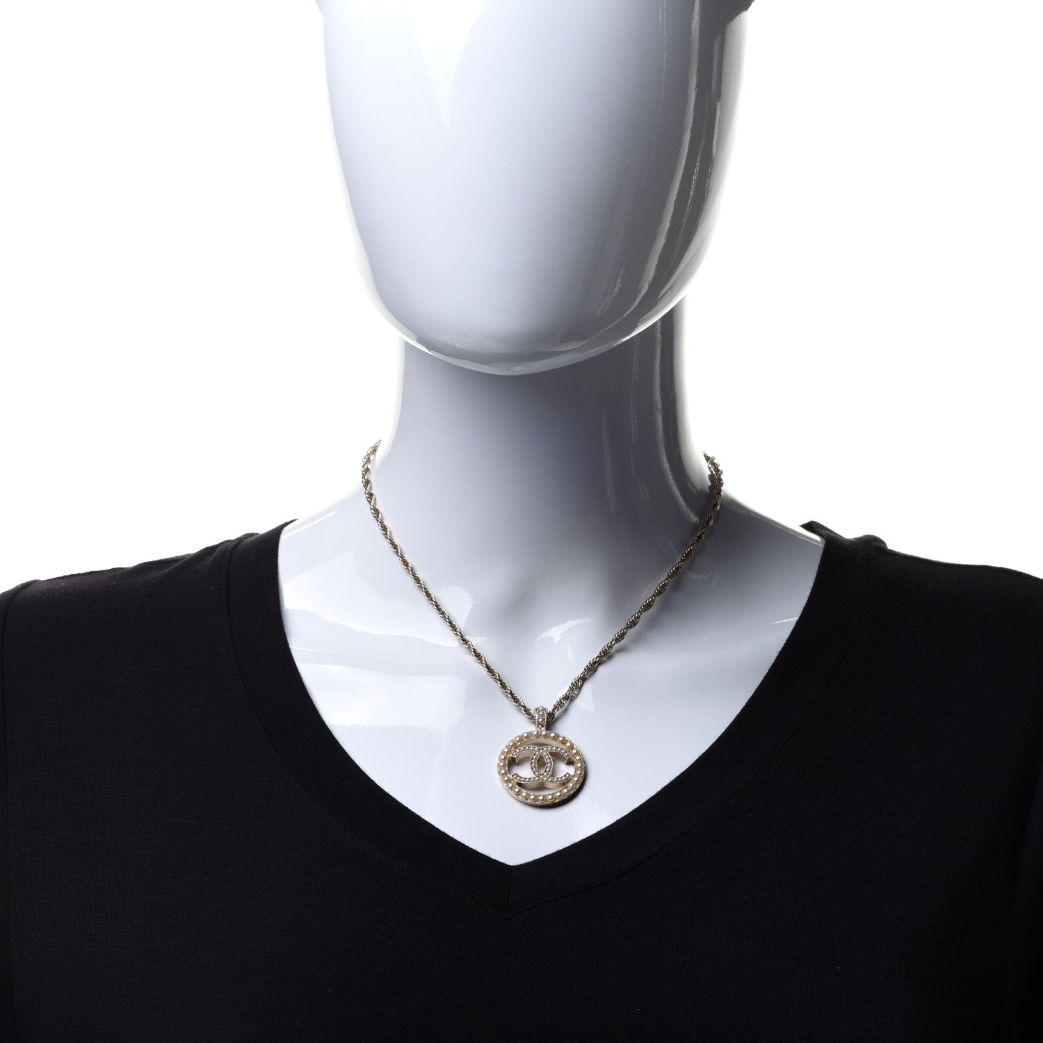 Chanel Pearl CC Round Pendant Necklace Gold 2 of 6