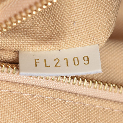 Louis Vuitton Monogram Giant Onthego GM Kaki Beige 12 of 12