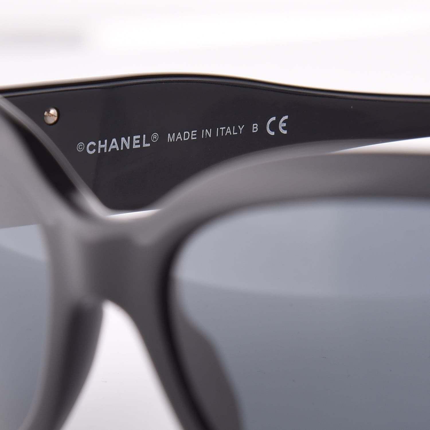 Chanel CC Sunglasses 5102 Black 5 of 8
