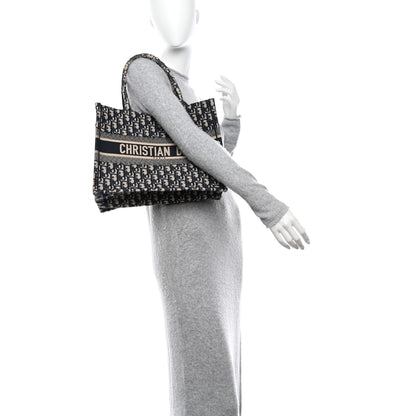 Christian Dior Oblique Medium Book Tote Blue Multicolor 2 of 12