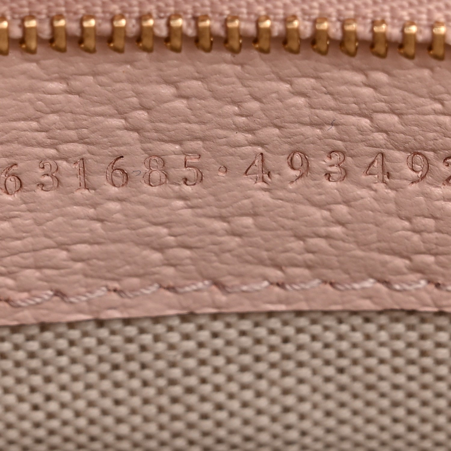 Gucci Monogram Jumbo GG Textured Dollar Calfskin Medium Ophidia
