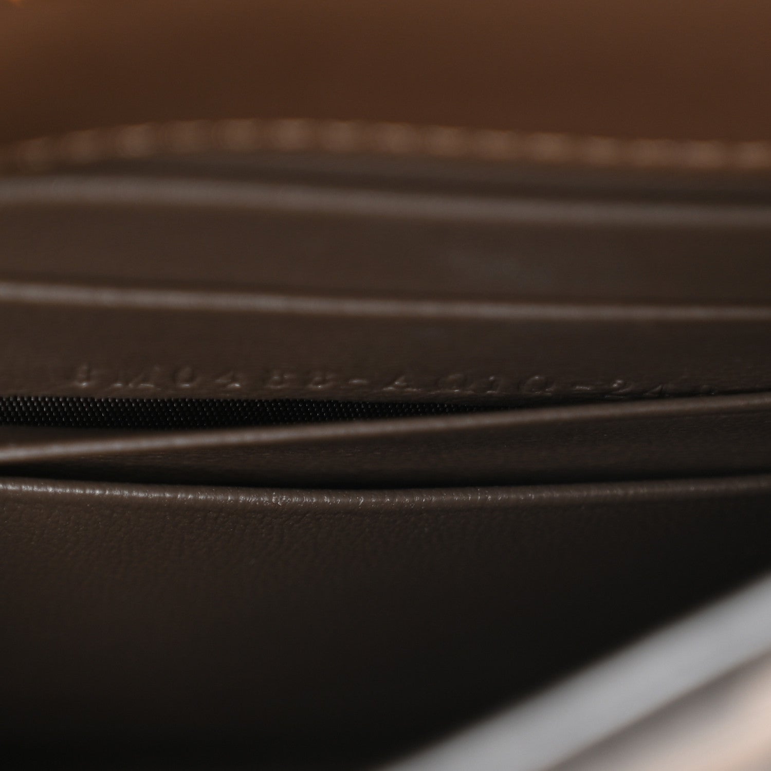 Fendi Vitello Ceylon Bi-Color FF 1974 Embossed FF Diamonds Chain Wallet Maya Black 7 of 11