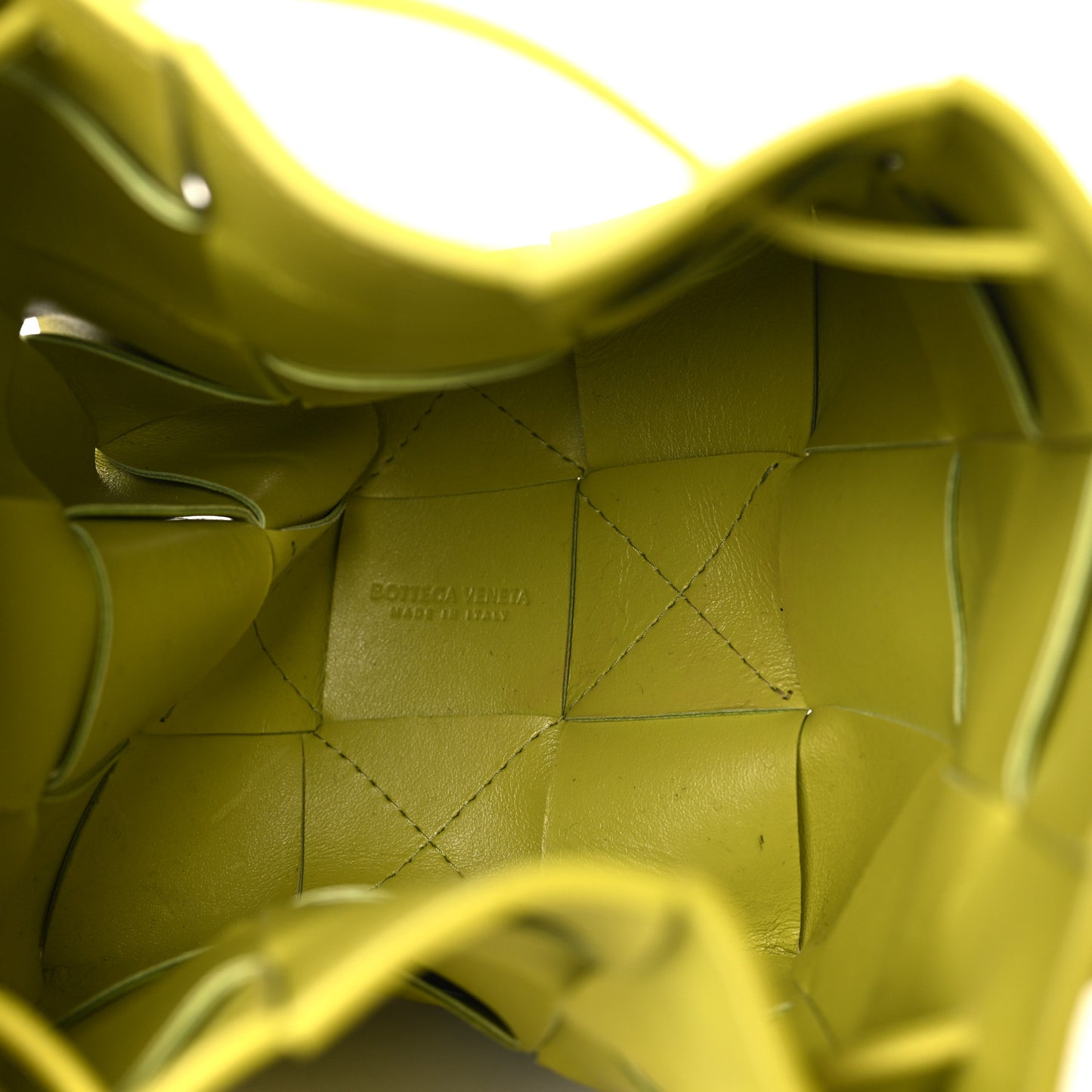 Nappa Maxi Intrecciato Cassette Bucket Bag Kiwi