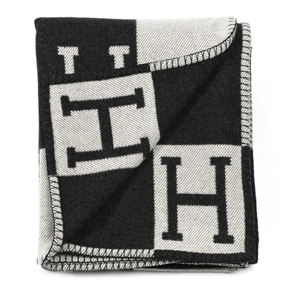 Hermes Wool Cashmere Avalon Blanket Ecru Gris Fonce 2 of 3
