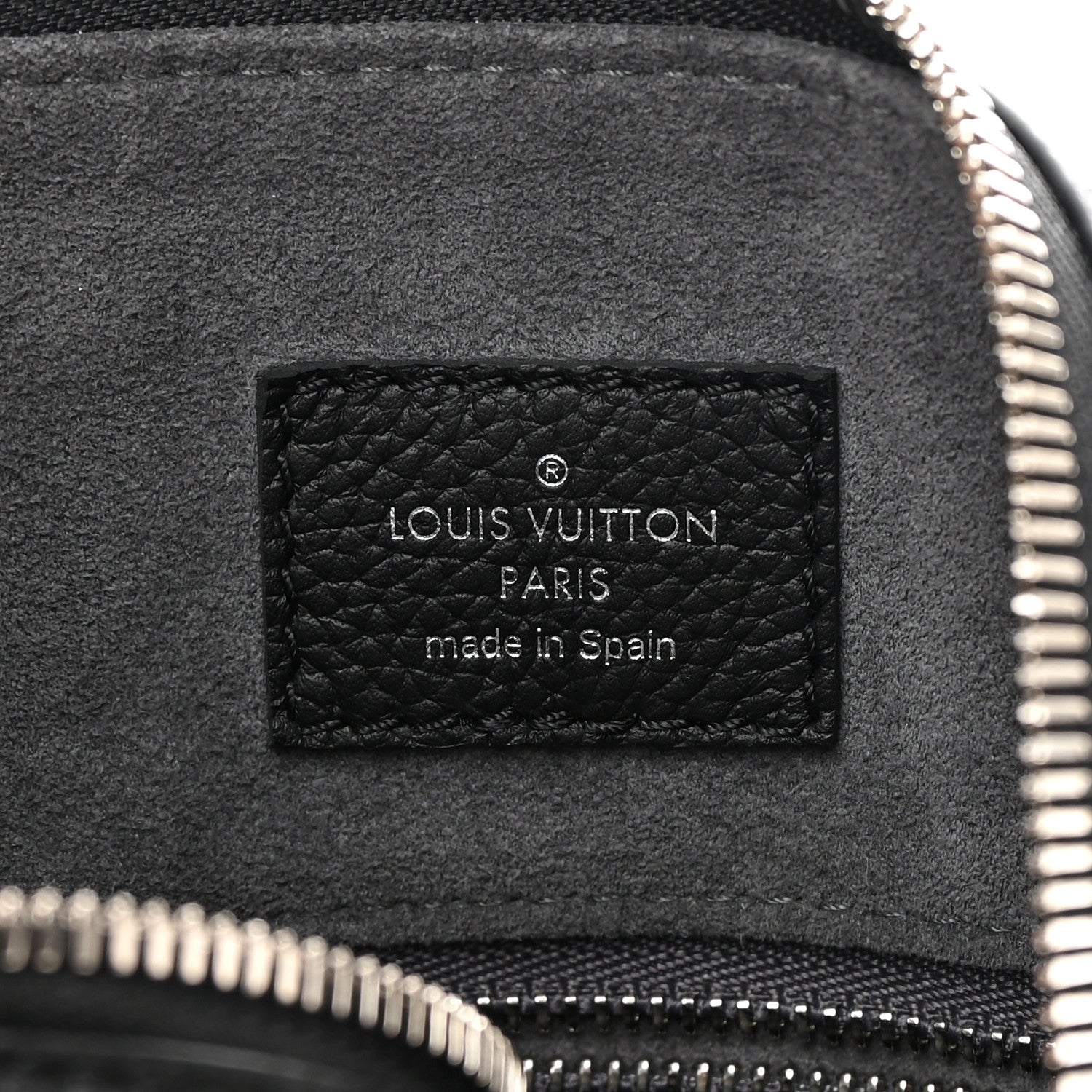 Louis Vuitton Mahina Beaubourg Hobo MM Black 6 of 10