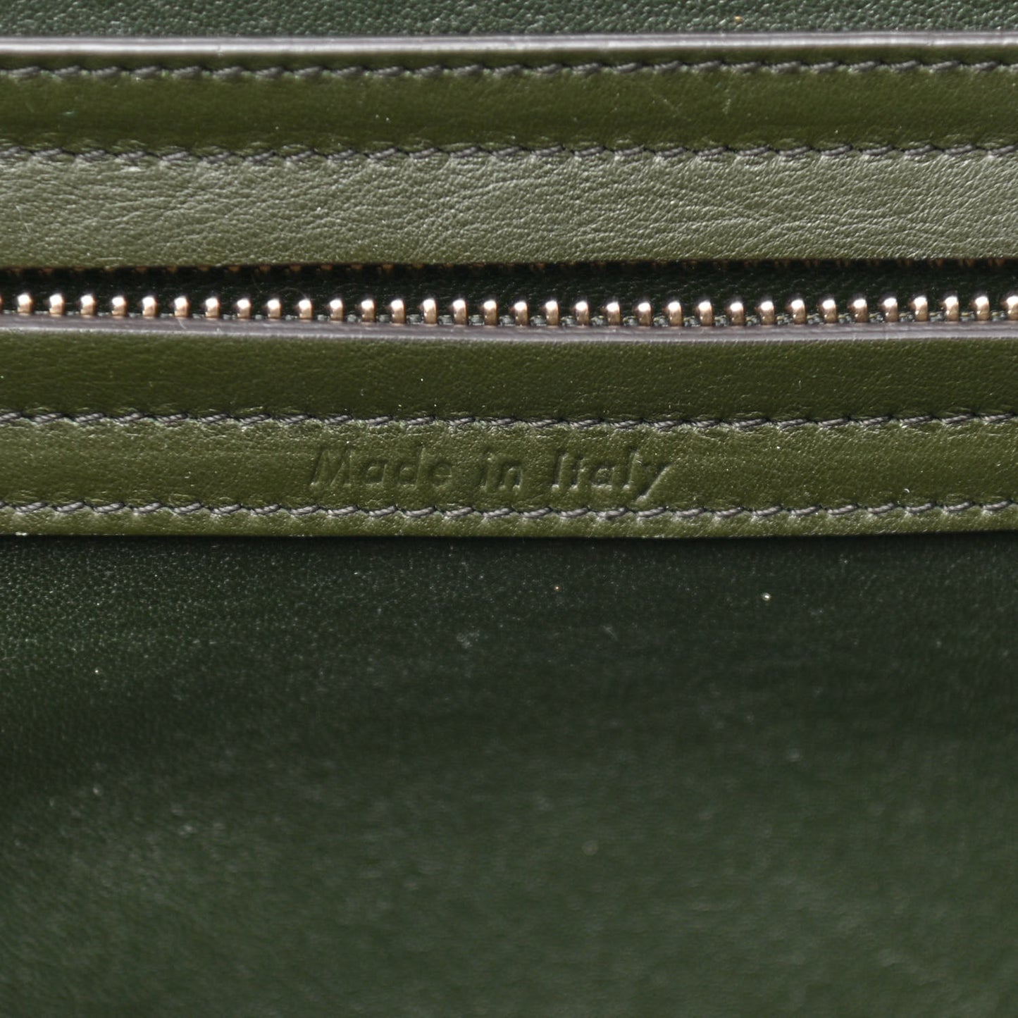 Nubuck Medium Phantom Luggage Bottle Green
