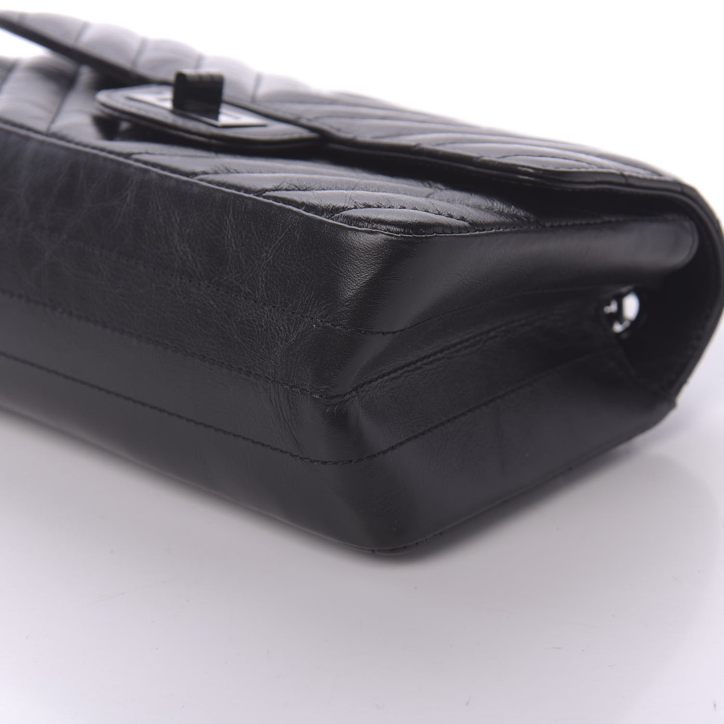 Aged Calfskin Chevron Quilted 2.55 Reissue Mini Flap So Black