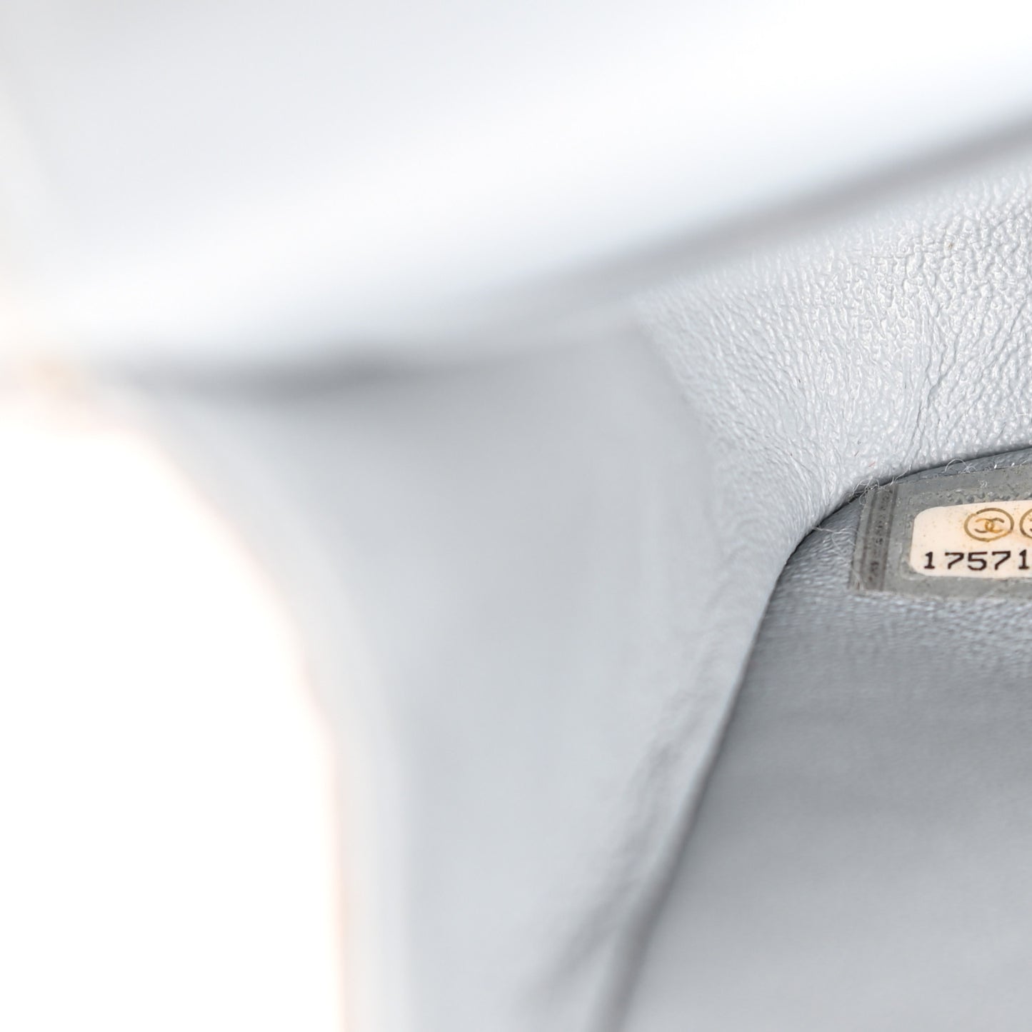 Iridescent Caviar Quilted Medium Double Flap Grey