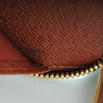 Louis Vuitton Monogram Zippy Organizer Wallet 8 of 8