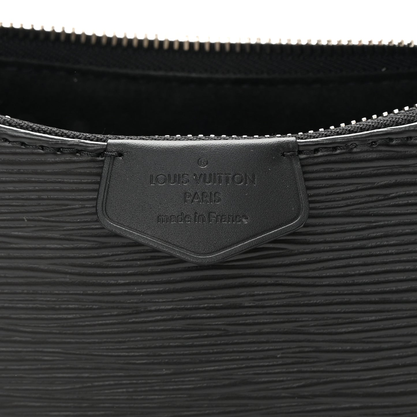 Epi Logo Easy Pouch On Strap Black