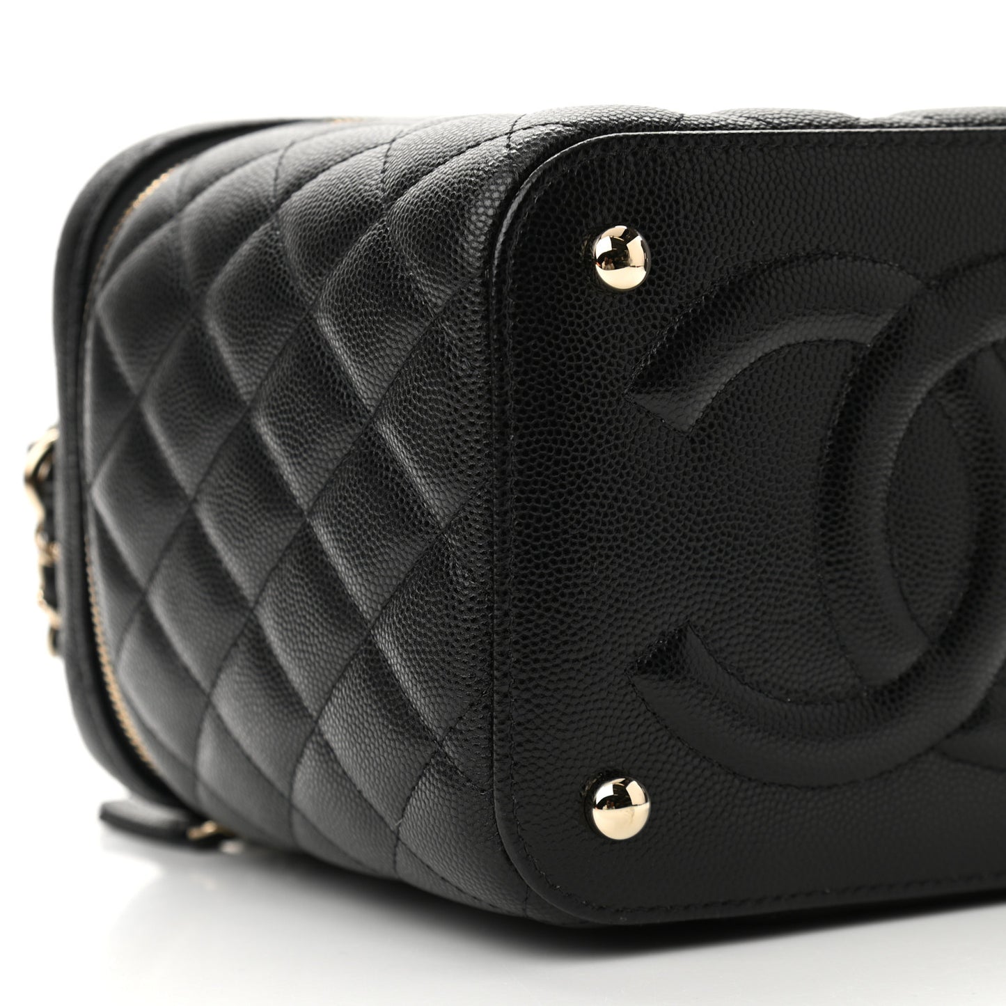 Caviar Quilted Small Top Handle Vanity Case With Chain Black