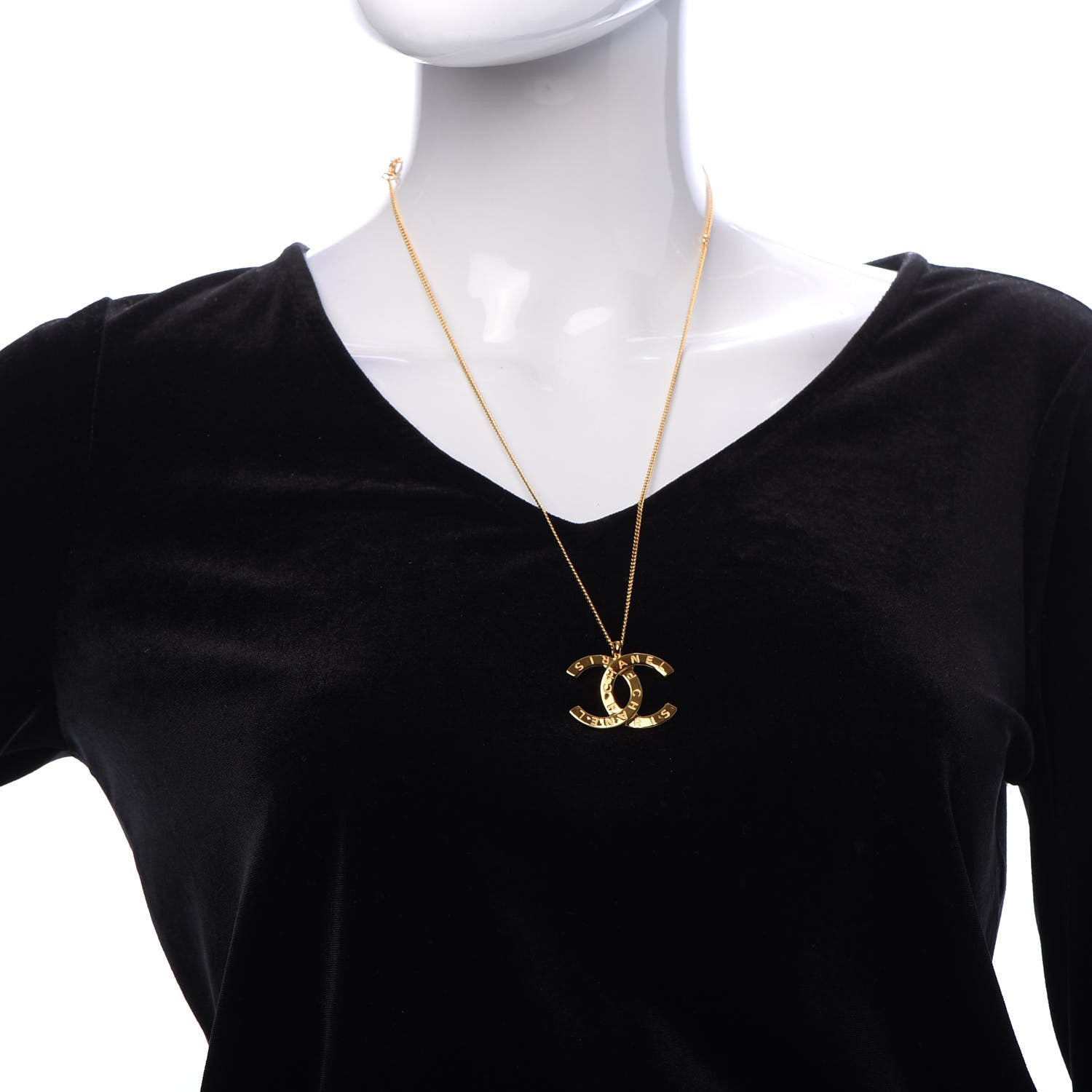 Chanel Metal CC Paris Button Necklace Gold 2 of 6