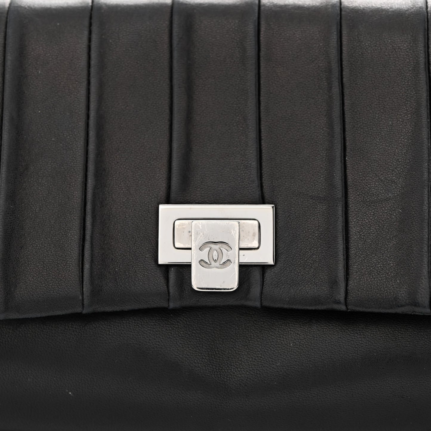 Lambskin Vertical Quilt Small Accordion Flap Black