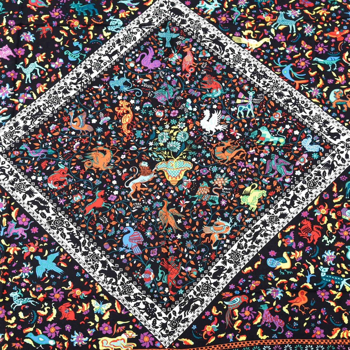 Cashmere Silk Jardins De Soie Shawl 140 Black Vert Multicolor