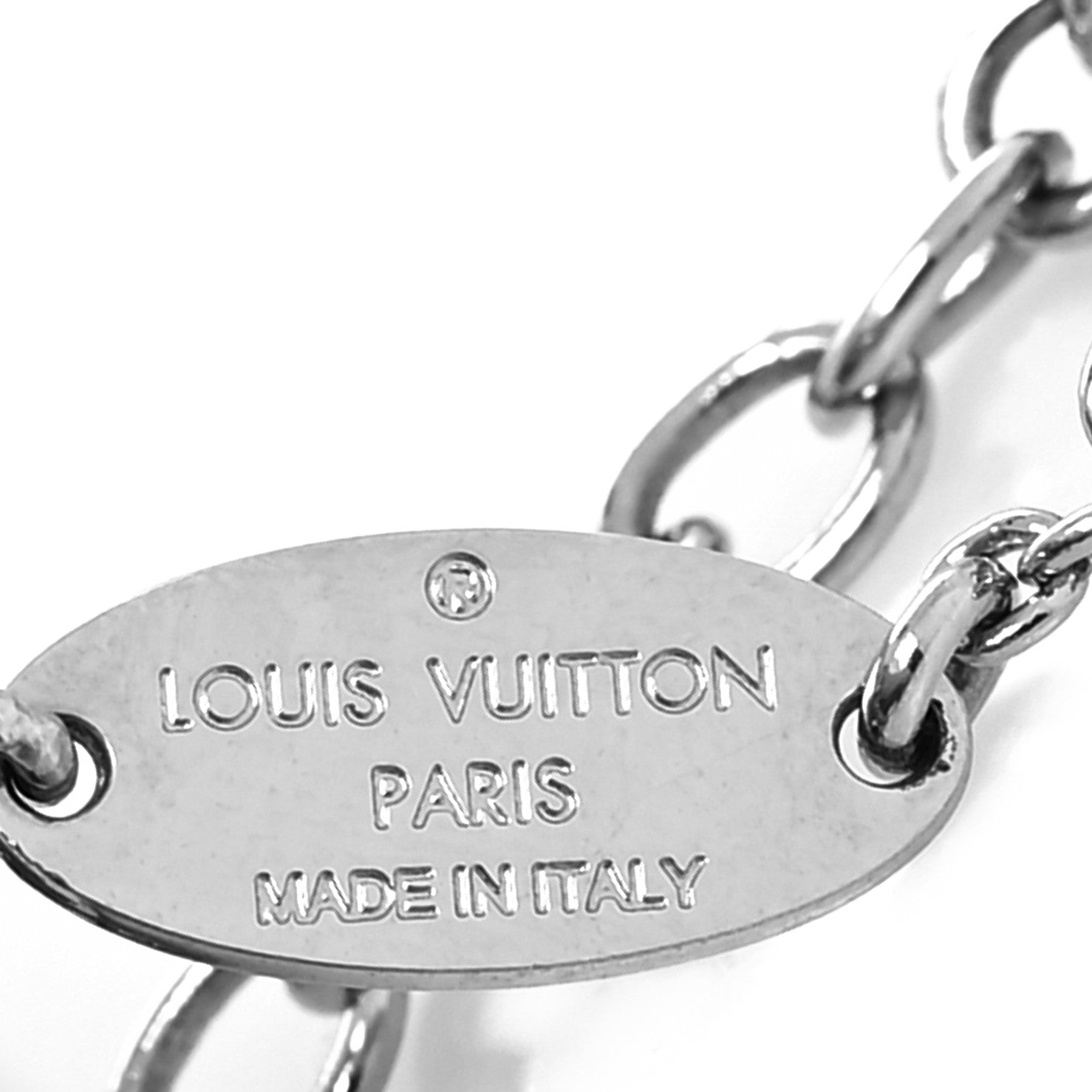 Louis Vuitton Essential V Supple Bracelet Silver 5 of 6