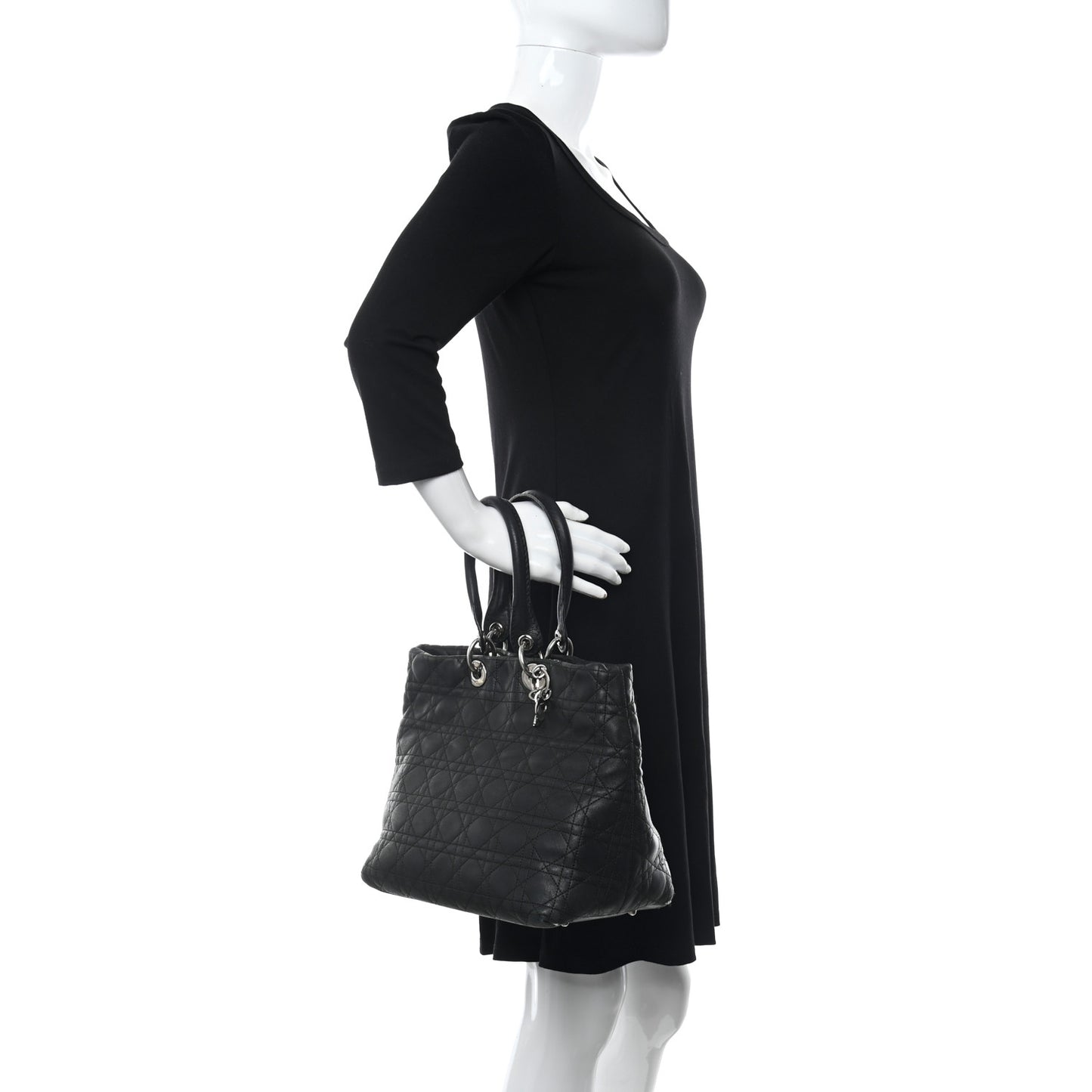 Lambskin Cannage Medium Soft Lady Dior Black