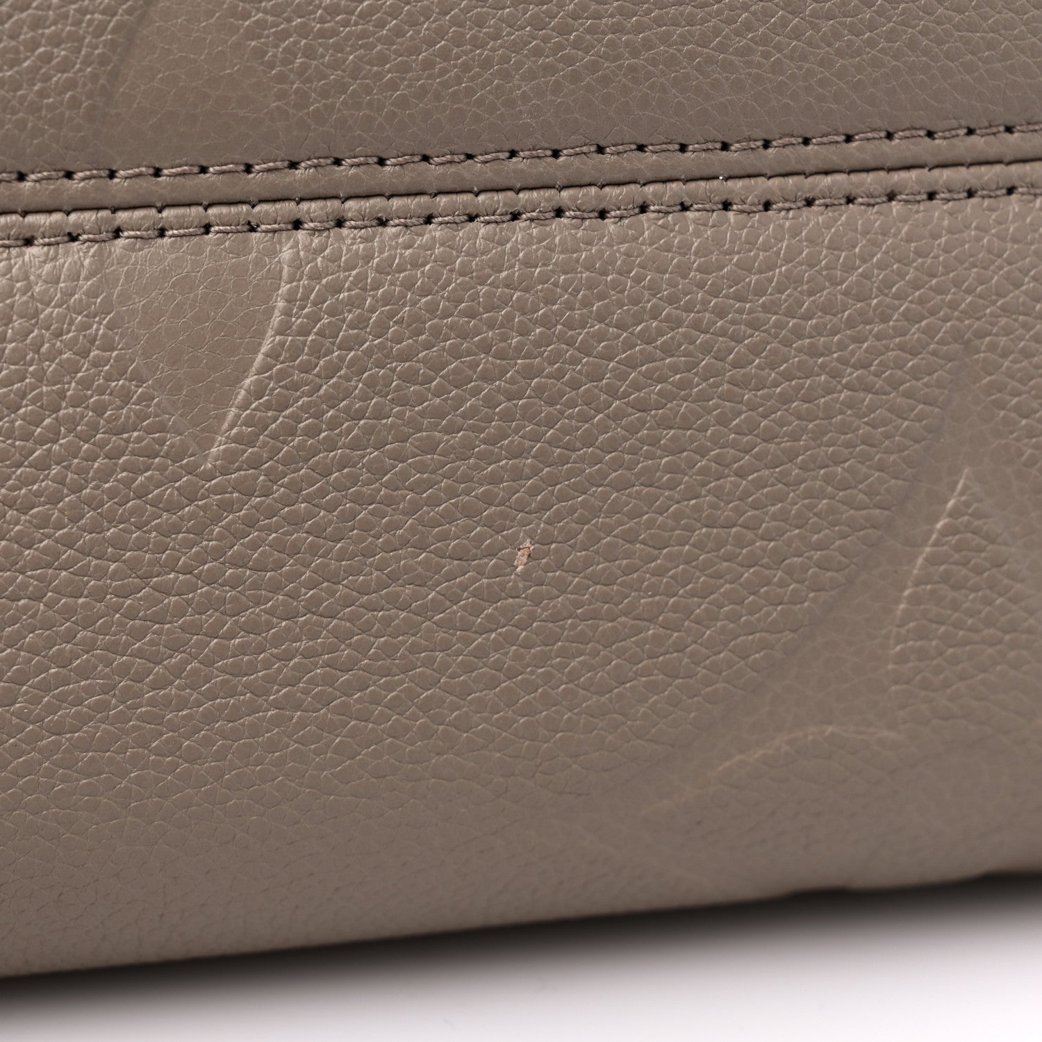 Louis Vuitton Empreinte Monogram Giant Onthego MM Tourterelle 10 of 10