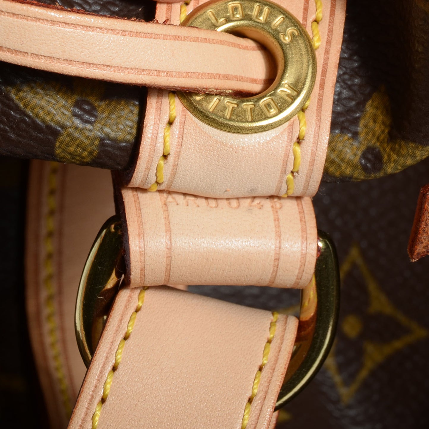 Monogram Noe
