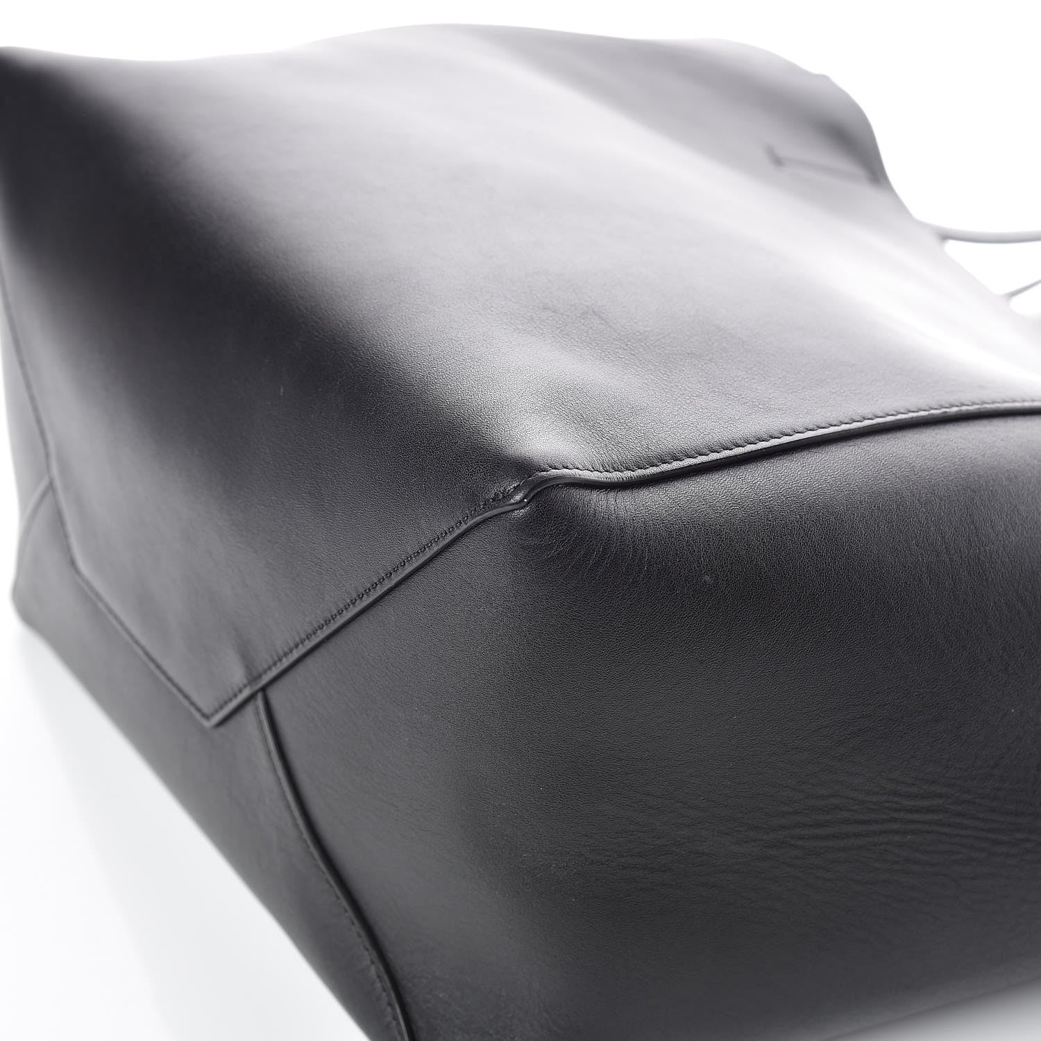 Celine Soft Grained Calfskin Medium Horizontal Cabas Phantom Black 14 of 19