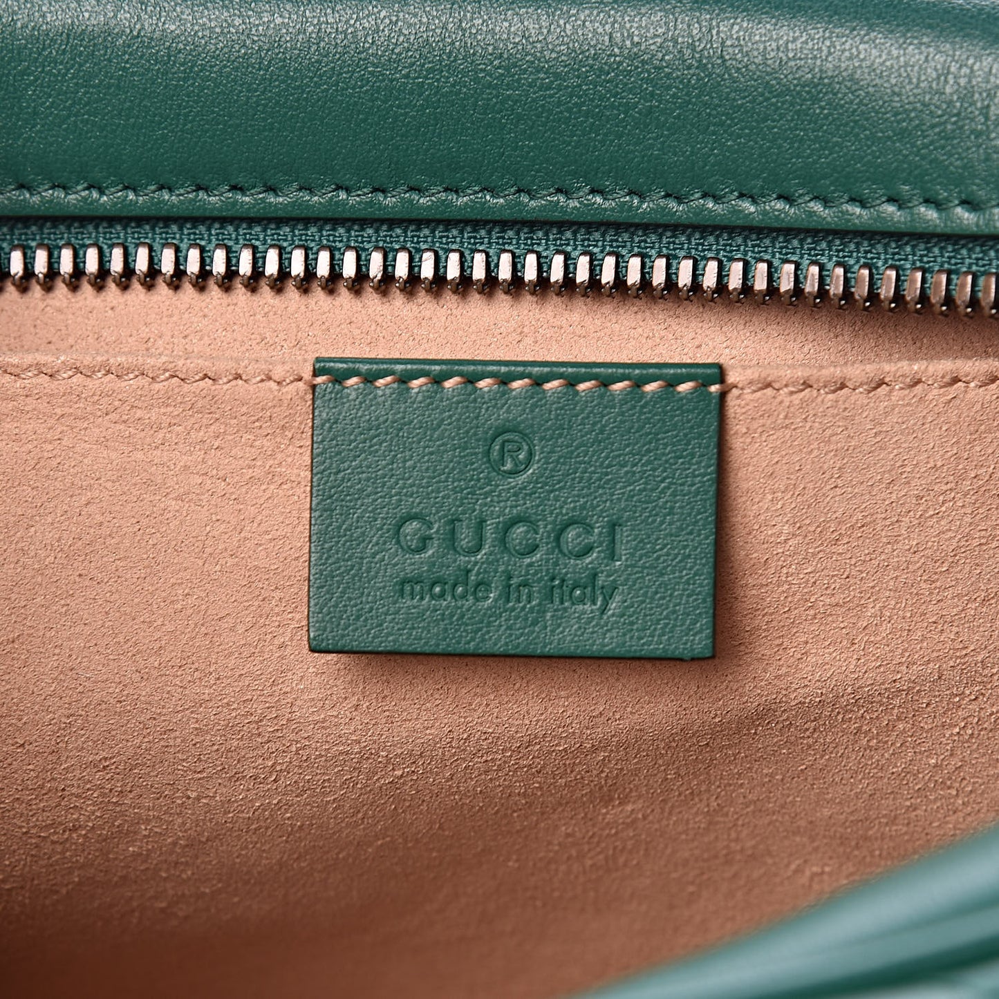 Calfskin Matelasse Small GG Marmont Chain Shoulder Bag Emerald Green