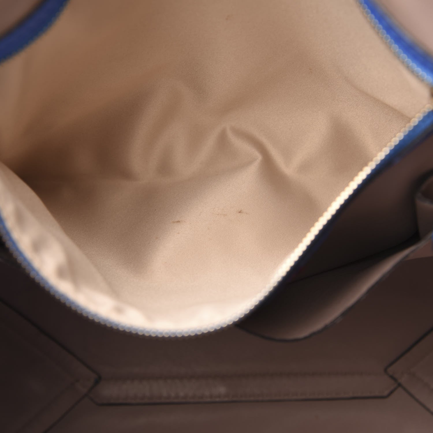 Valentino Garavani Nappa Medium Rockstud Soft Tote Blue Poudre 16 of 17