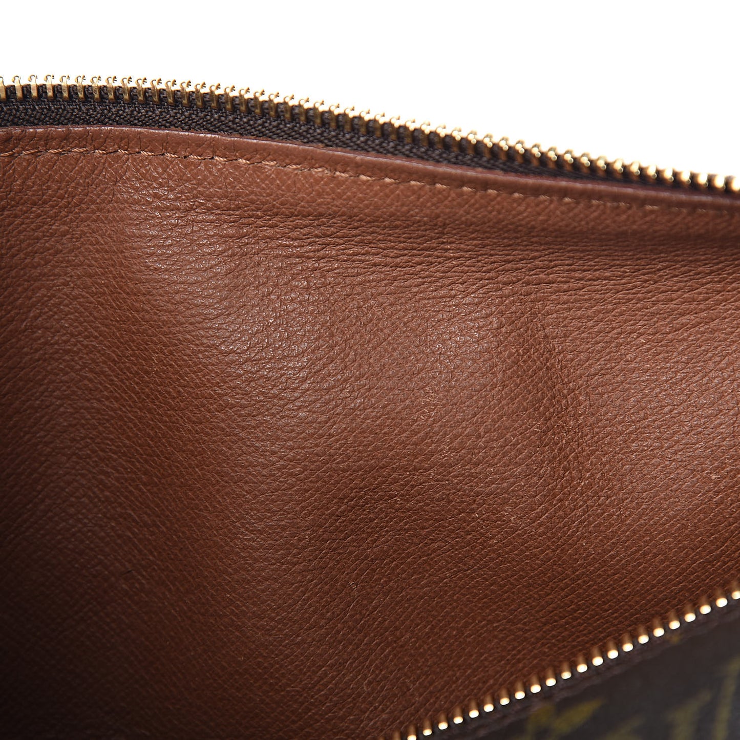 Monogram Papillon 26