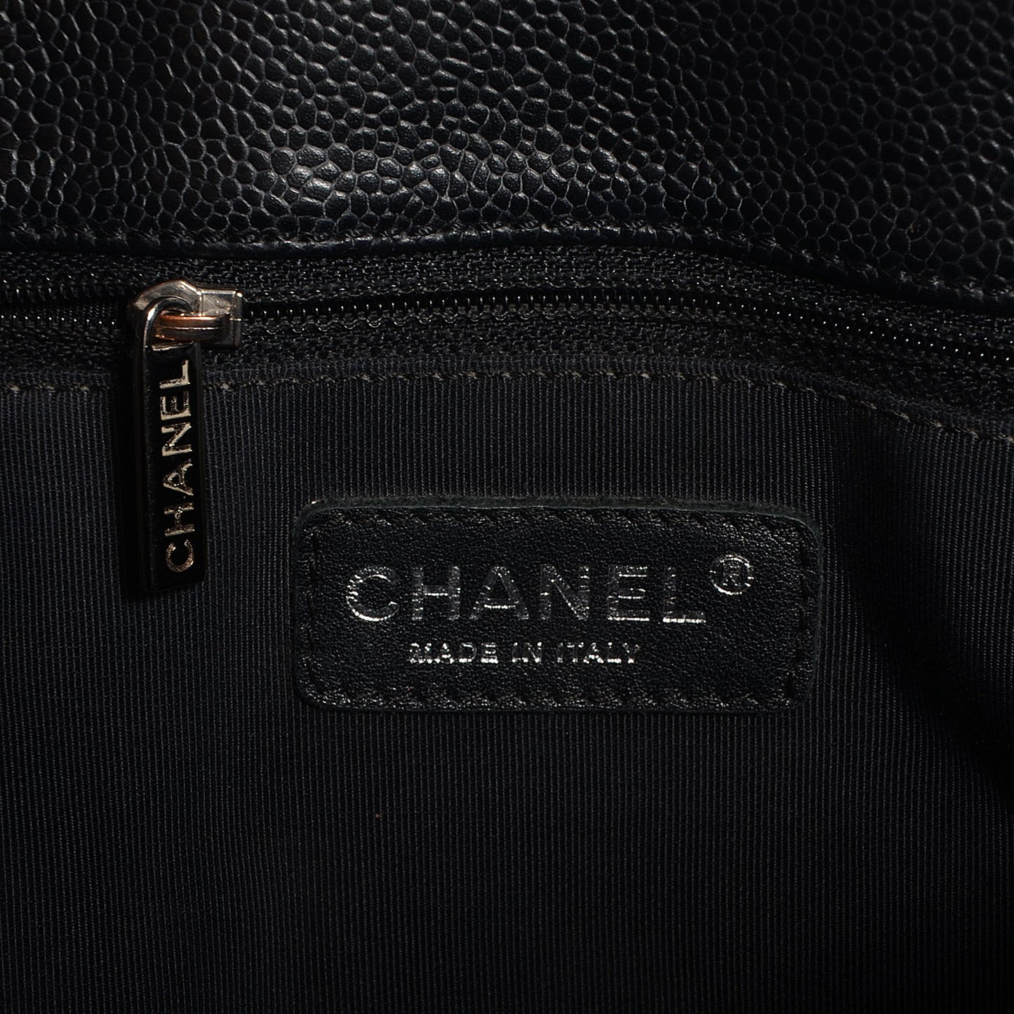 Caviar Grand Shopping Tote GST Black