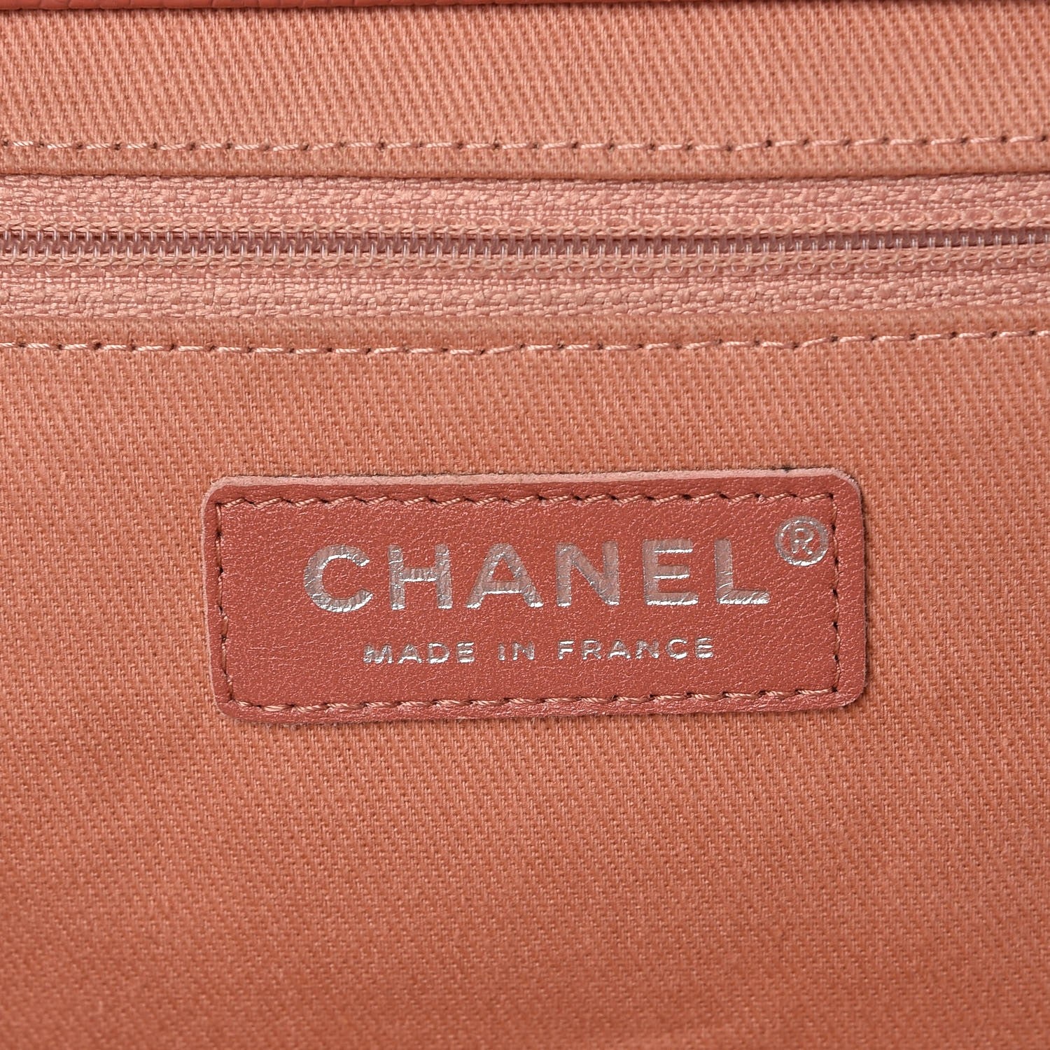 Chanel Caviar Quilted CC Large Clutch Coral 6 of 9