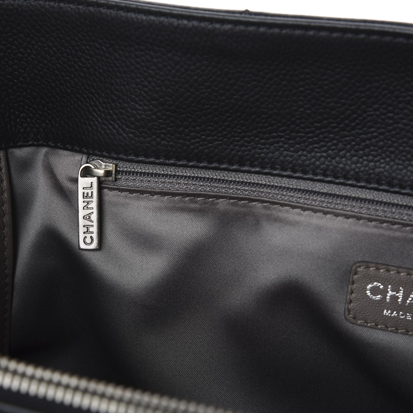 Caviar Quilted Coco Casual Tote Black