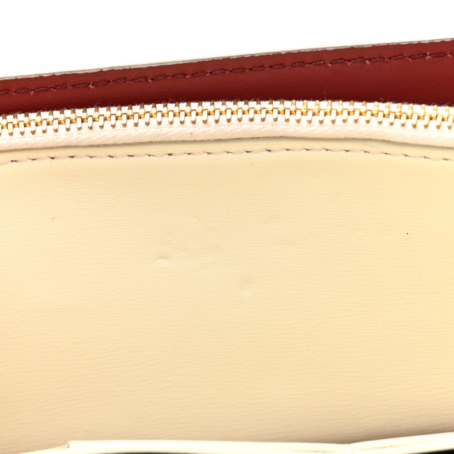 Calfskin Jitney Logo Flap Wallet On Chain White