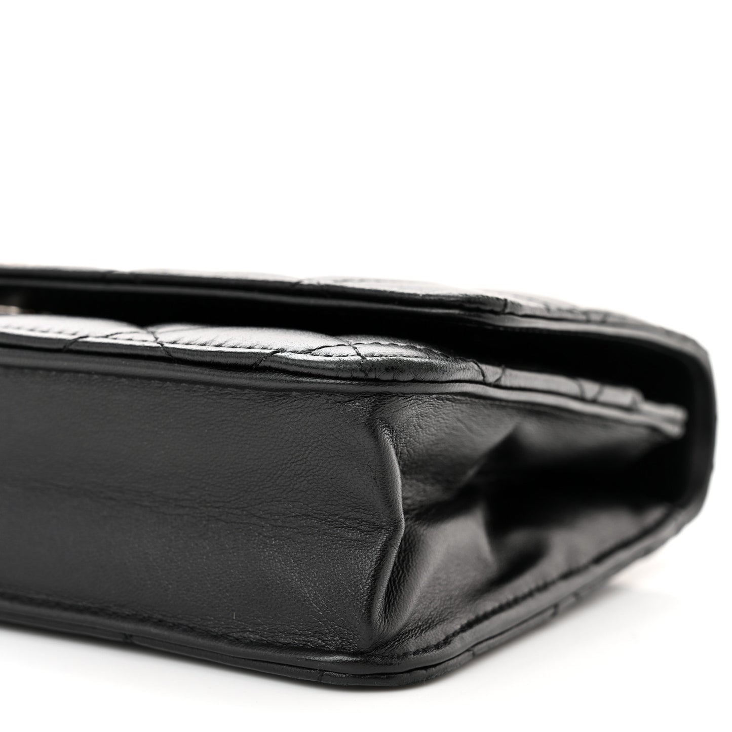 Lambskin Quilted Wallet On Chain WOC Black