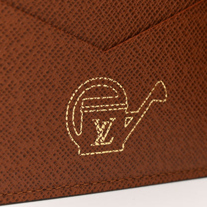 Louis Vuitton Monogram Heritage Flowers Passport Cover 7 of 8