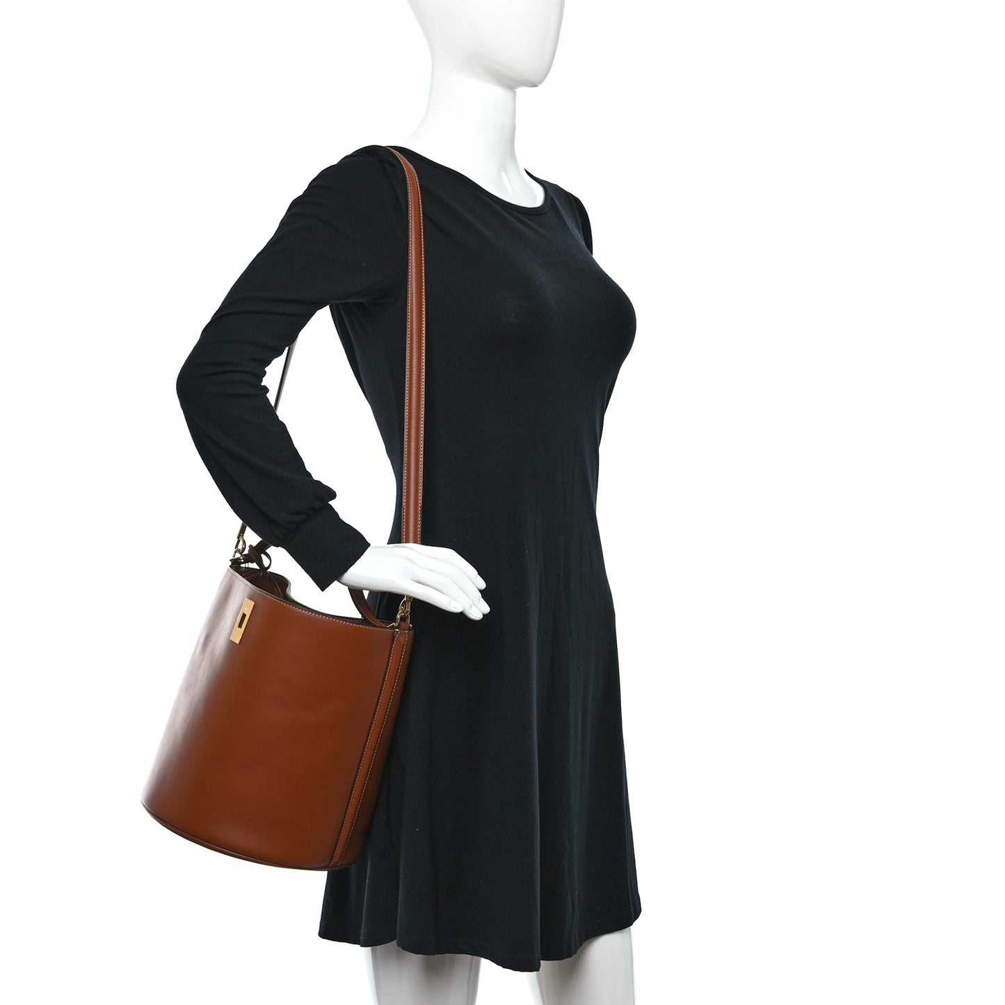 Smooth Calfskin Bucket 16 Bag Tan